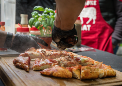 pizza na kamadu